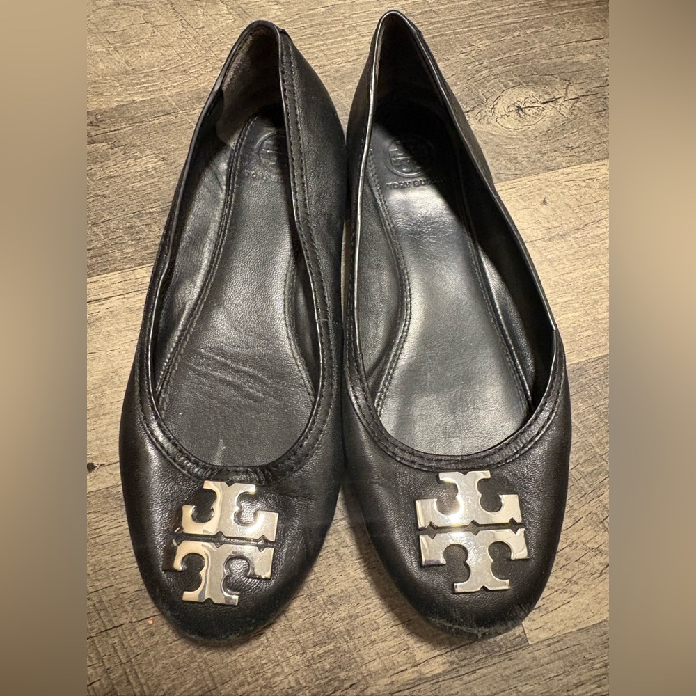 🖤🖤 Tory Burch black ballet flats 🖤🖤